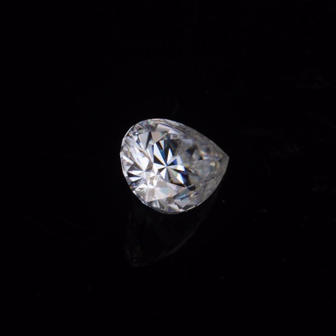 4*6mmのナシの形のダイヤモンドのMoissaniteの空想の切口VVS Moissaniteの宝石用原石